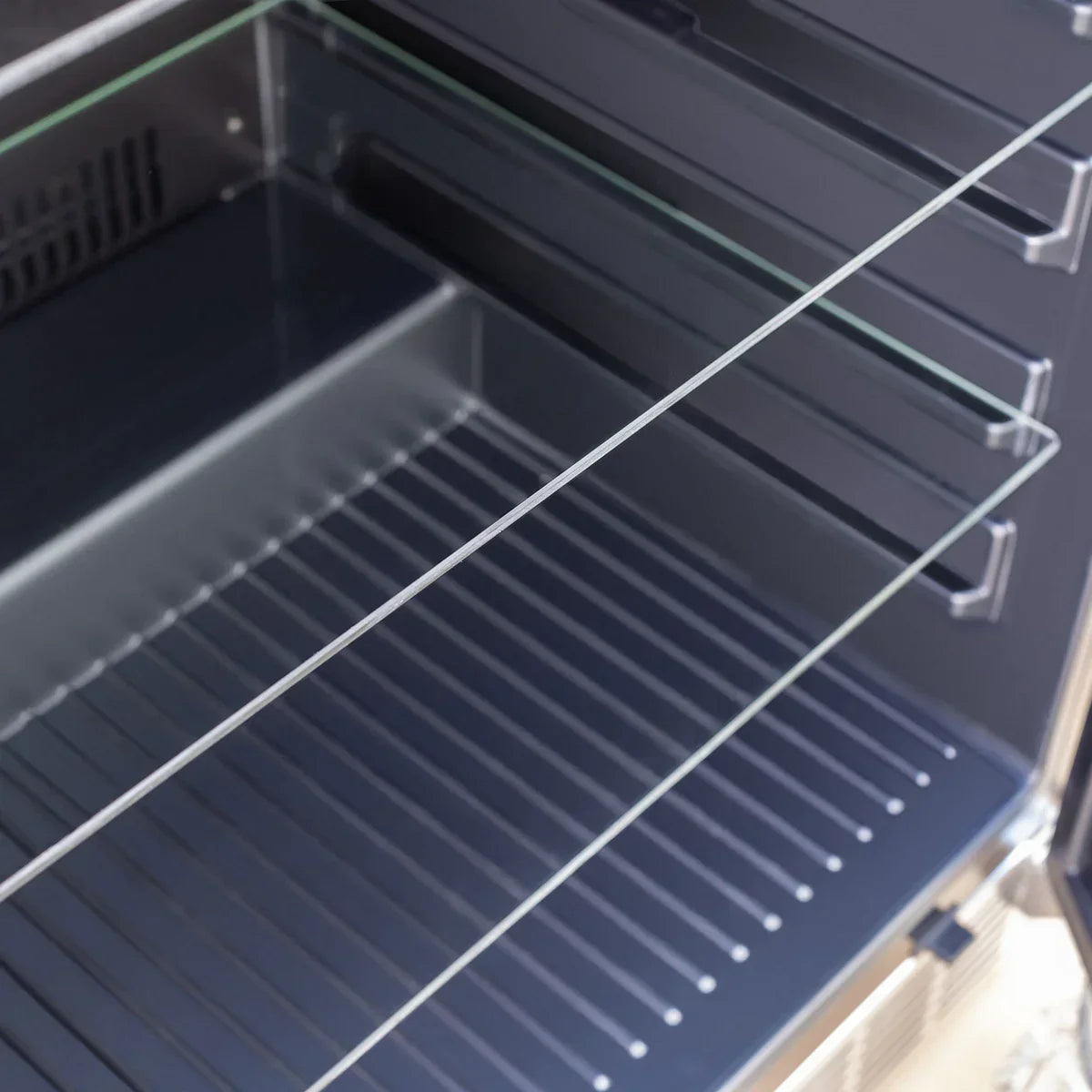 Summerset 24" Outdoor Rated Refrigerator w/Glass Door.