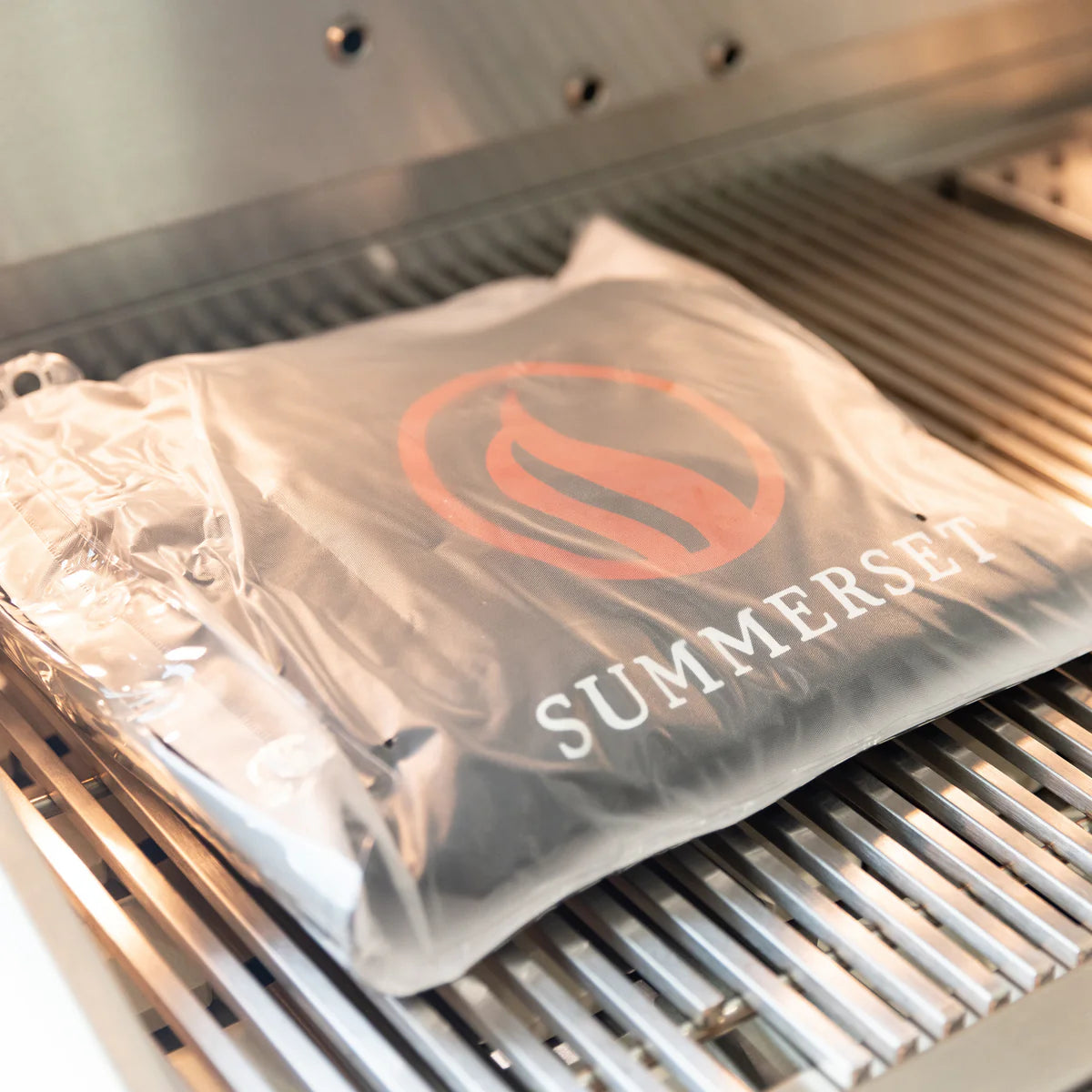 Summerset Quest Series Built-in Gas Grill