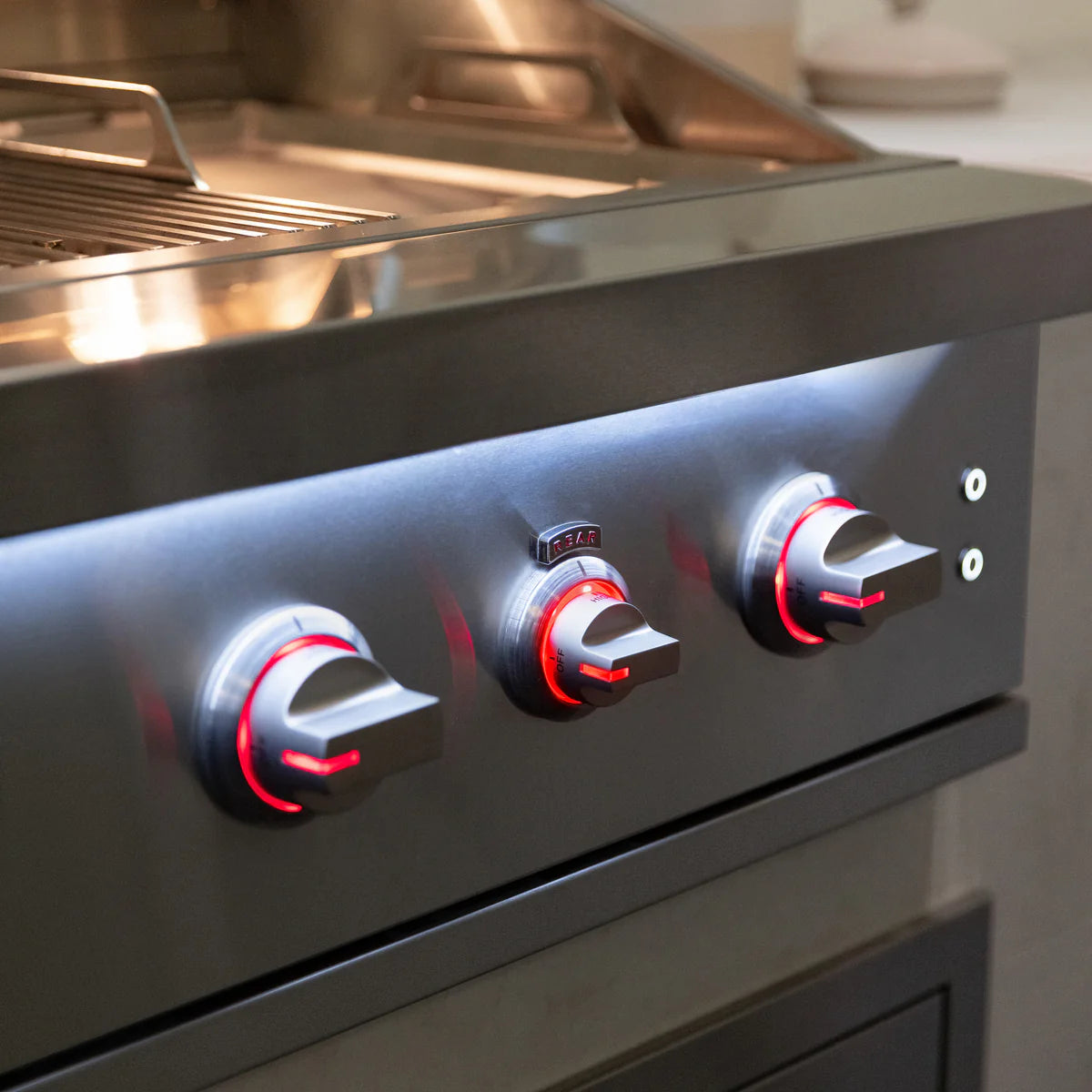Summerset Quest Series Built-in Gas Grill